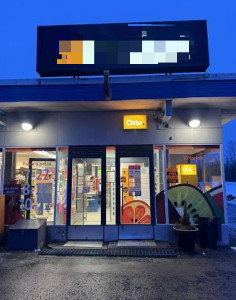 q